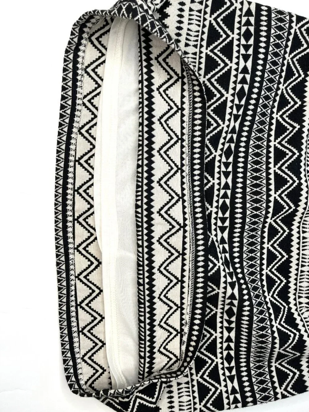 FOREVER 21 Black/Tan Geometric Print ~ MINI SKIRT ~ Size Small